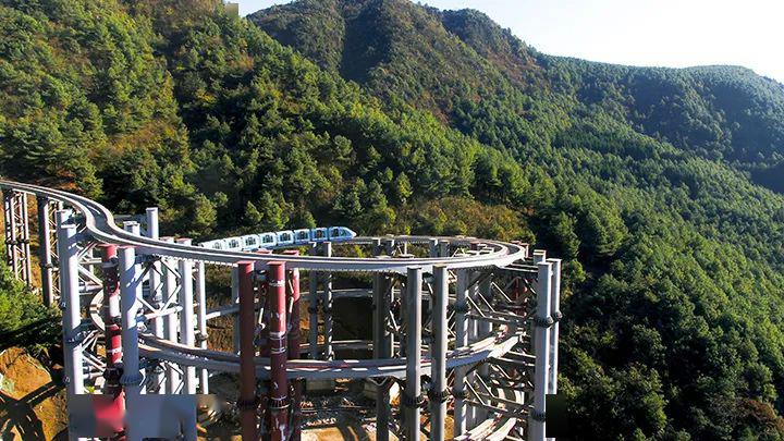 贵人黔行 | 草场花海、玉海天梯、悬崖酒店⋯⋯六盘水野玉海玩法竟然这么多，安排！