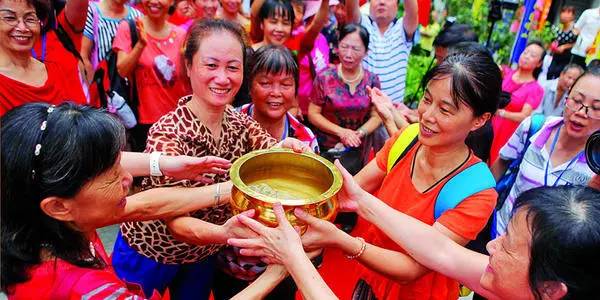 五一省内游,神秘祭水,民俗,网红游乐,到长顺神泉谷开启难忘之旅！