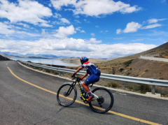 勇攀高峰，2020环羊卓雍措自行车公开赛第二赛段完赛